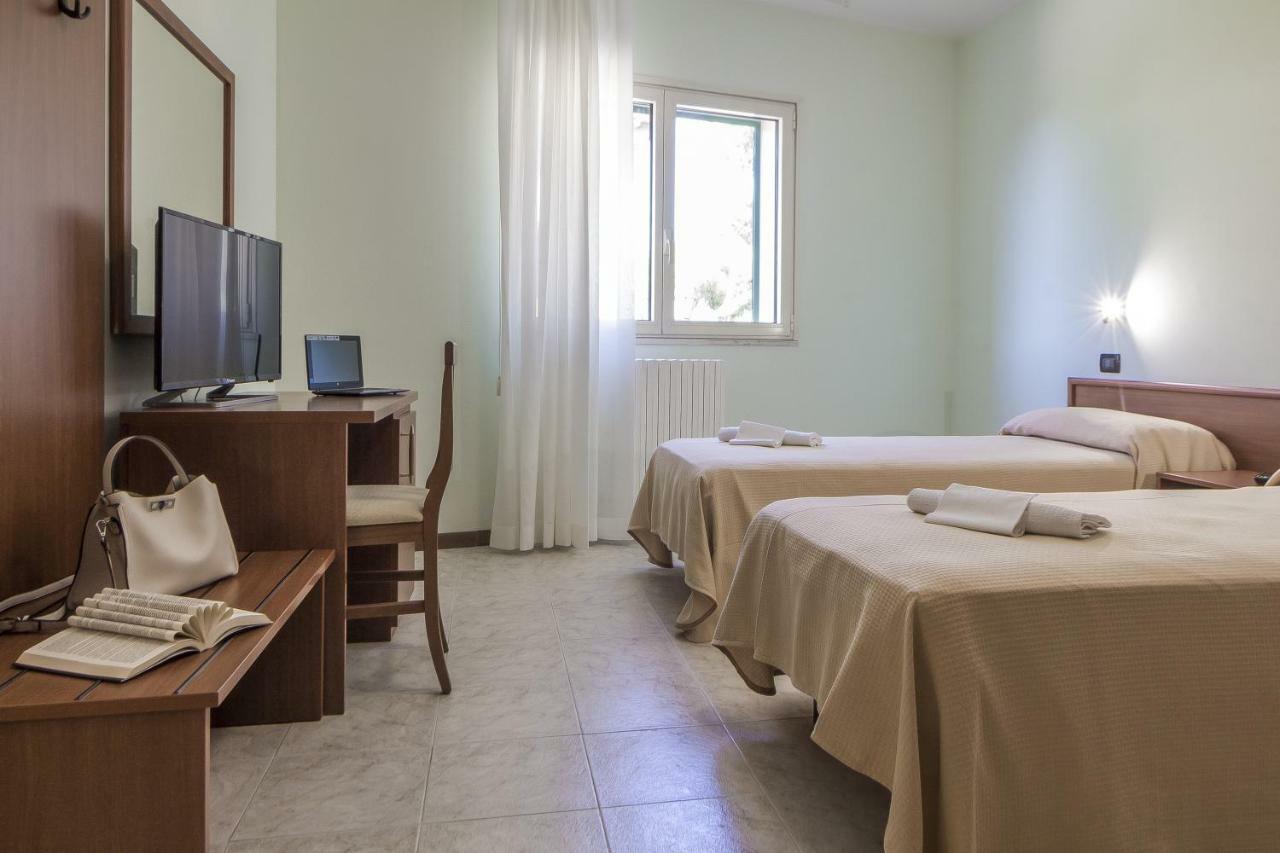 Poggio Active Hotel San Giovanni Rotondo Exterior photo